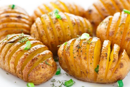 Air Fryer Hasselback Potatoes 